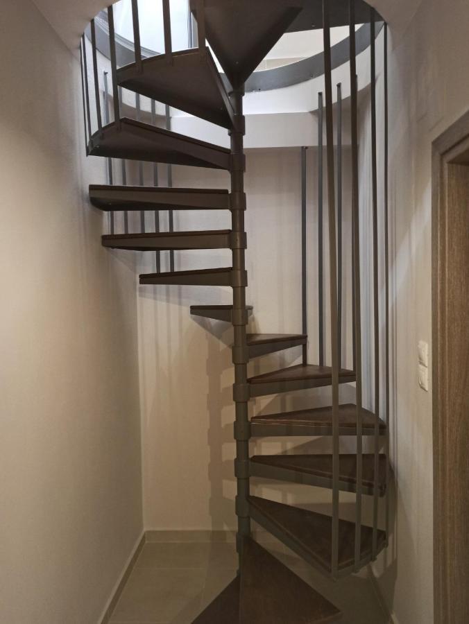 Stylish Ground Floor Maisonette Golos Dış mekan fotoğraf